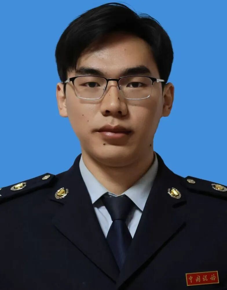 从云经管到税务局,云经管商科六边形战士:财务管理学子用专业书写“ 国家税务人 ”的青春答卷 第 4 张 从云经管到税务局,云经管商科六边形战士:财务管理学子用专业书写“ 国家税务人 ”的青春答卷 第 4 张